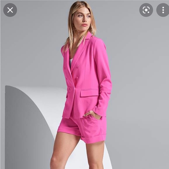venus short And jacket suit set. Size small. New. Pink. - Picture 2 of 2